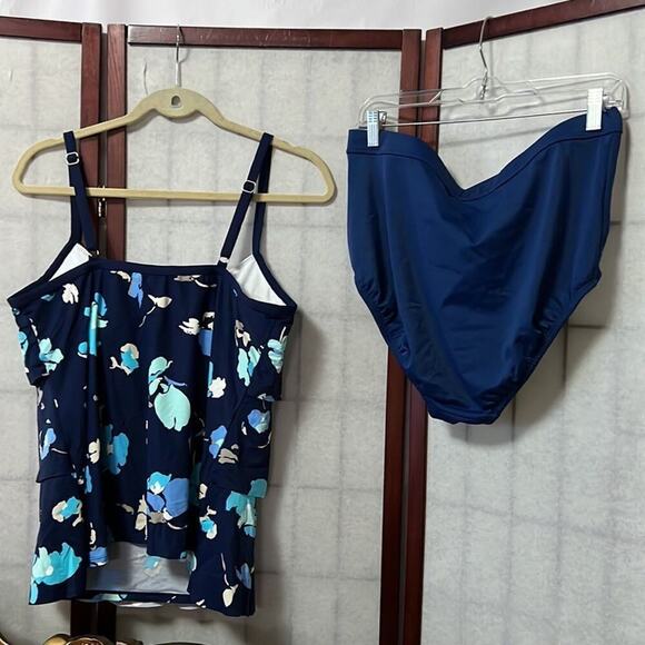 NWOT BEACH HOUSE TIERED 2 PIECE‎ SWIMSUIT SIZE 16 - Picture 2 of 9